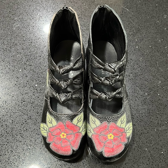 Black Leather Wedge Mary Jane Booties with Red Stitched Flowers and Green Leaves - Picture 5 of 11